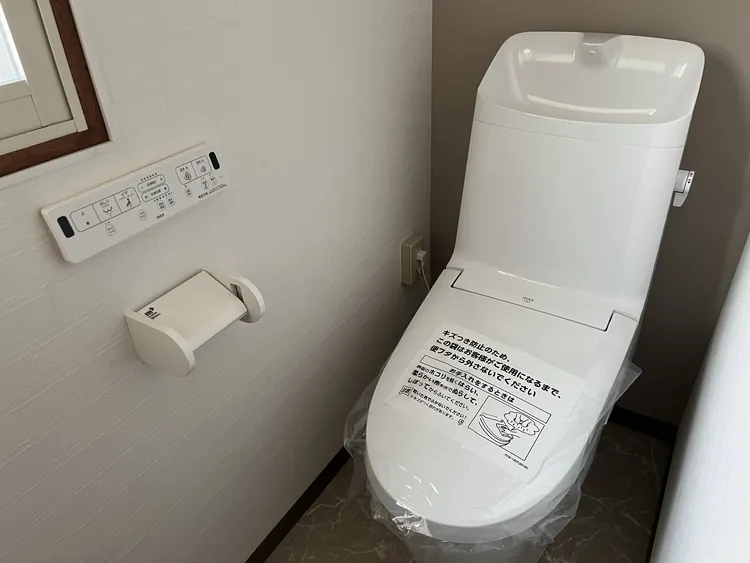 トイレ施工後(知多市T様邸).webp